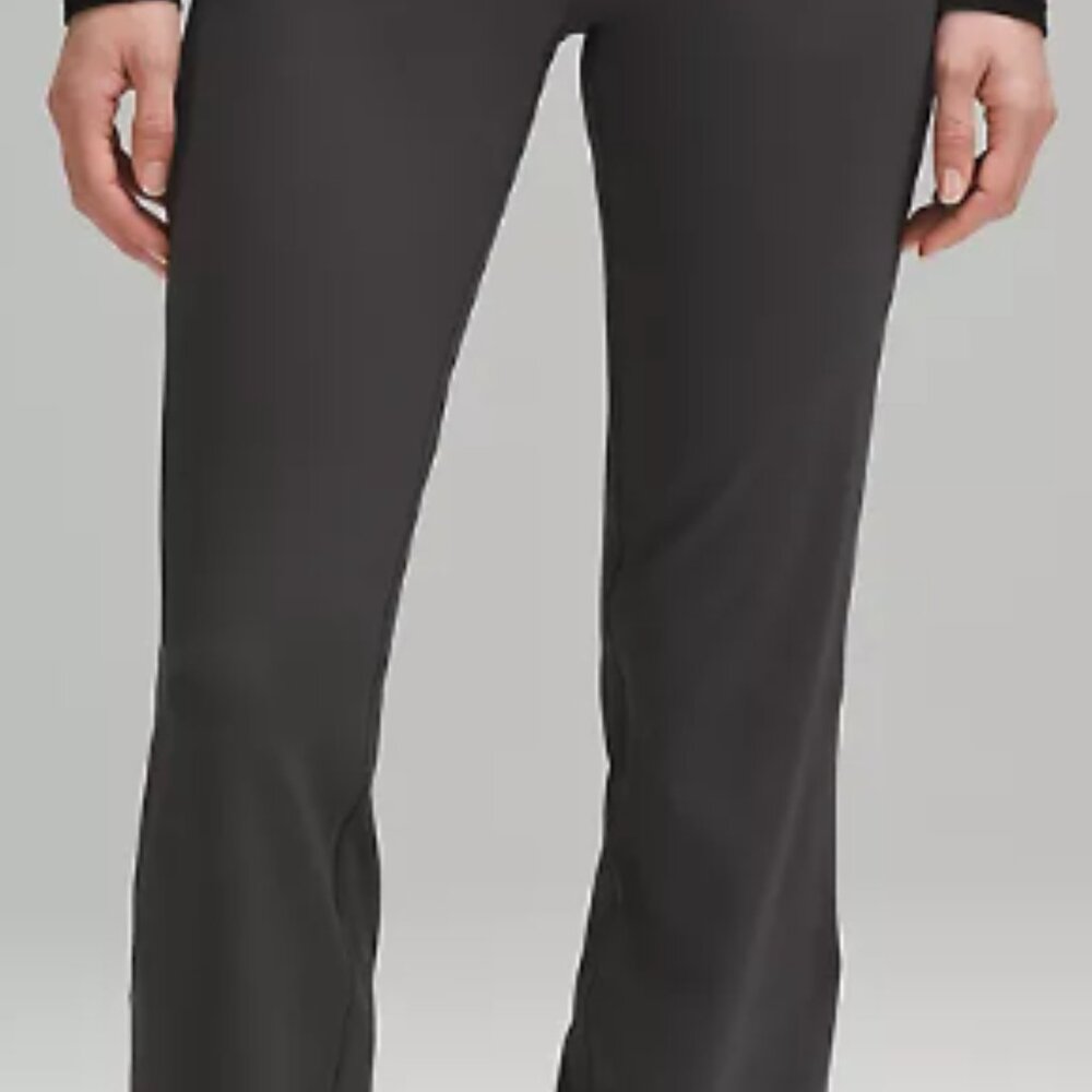 NWT Lululemon Smooth Fit Pull-on High Rise Pant Size 6 True Navy